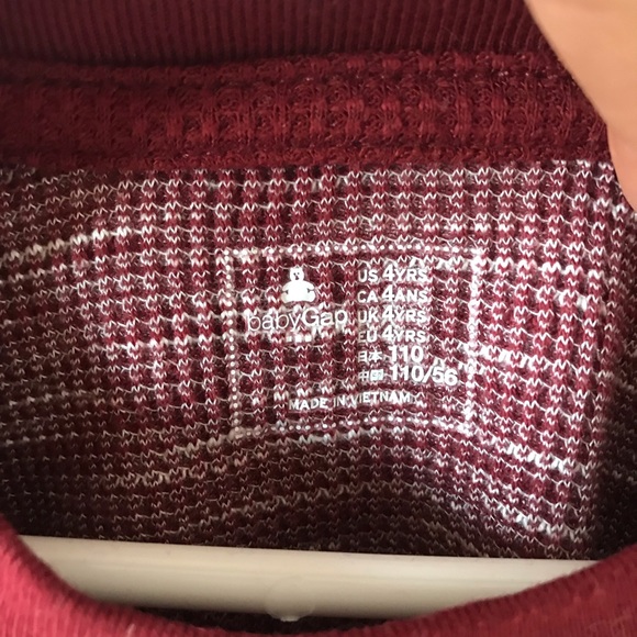4T GAP Waffle Knit Long Sleeve - Picture 2 of 5